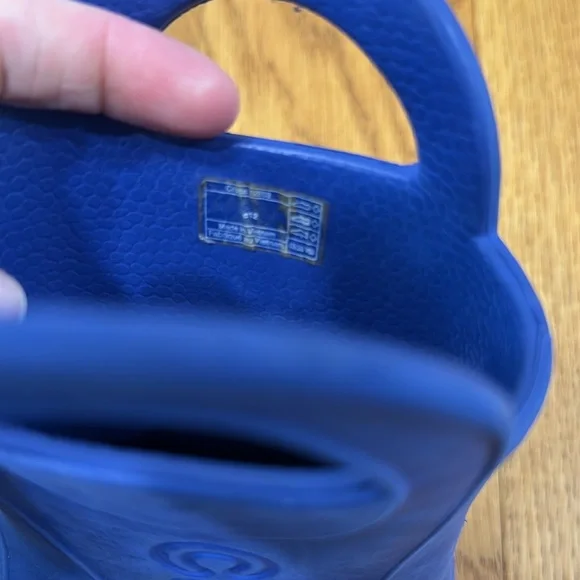 Kids Toddler boys bright blue Crocs rainboots size 12 - Picture 10 of 13